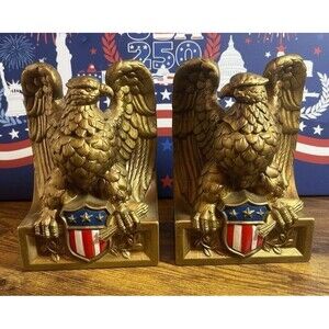 Vintage INARCO Ceramic Eagle Bookends Set Patriotic Shield Decor 6.5 Inch Japan